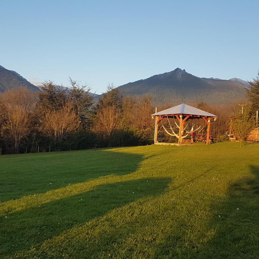 Turismo Jaos Cabanas Tinas Y Quincho Futrono Buitenkant foto